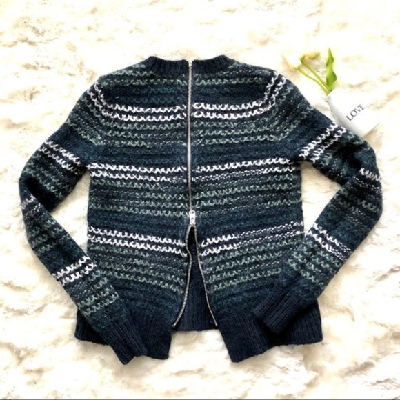 Abercrombie & Fitch Sweaters - Abercrombie & Fitch Knit Back Zipper Sweater Sz M.